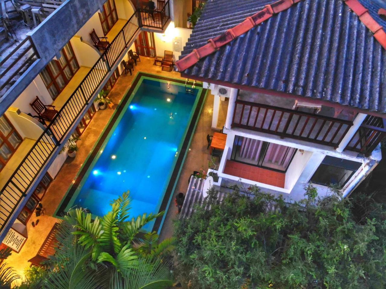 Bienvenido Madiha Hotel Polhena Bagian luar foto